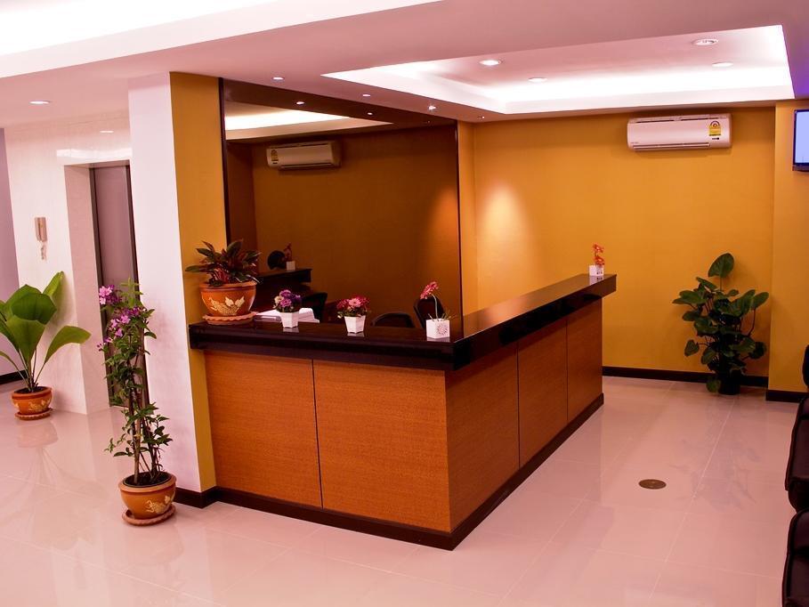Oyo 373 Mc Ginger House Hotel Patong Luaran gambar
