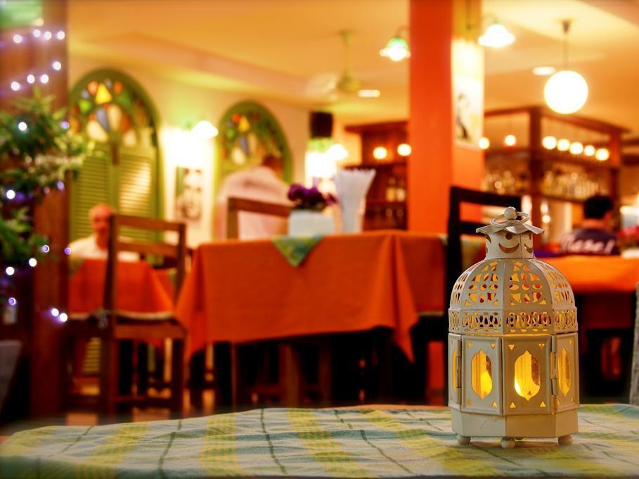 Oyo 373 Mc Ginger House Hotel Patong Luaran gambar