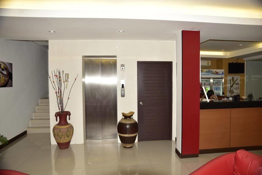 Oyo 373 Mc Ginger House Hotel Patong Luaran gambar